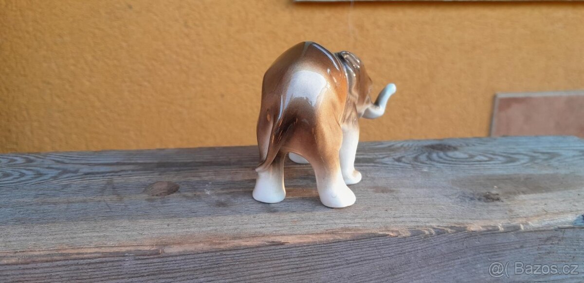 A28 Stará porcelánová soška slůněte slon DUX - 3