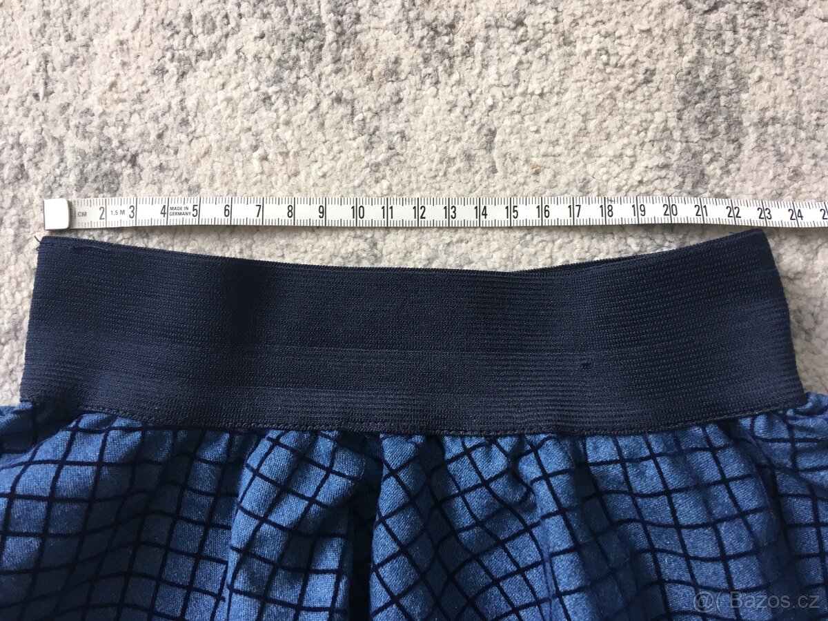Dívčí sukně vel 128 - 3