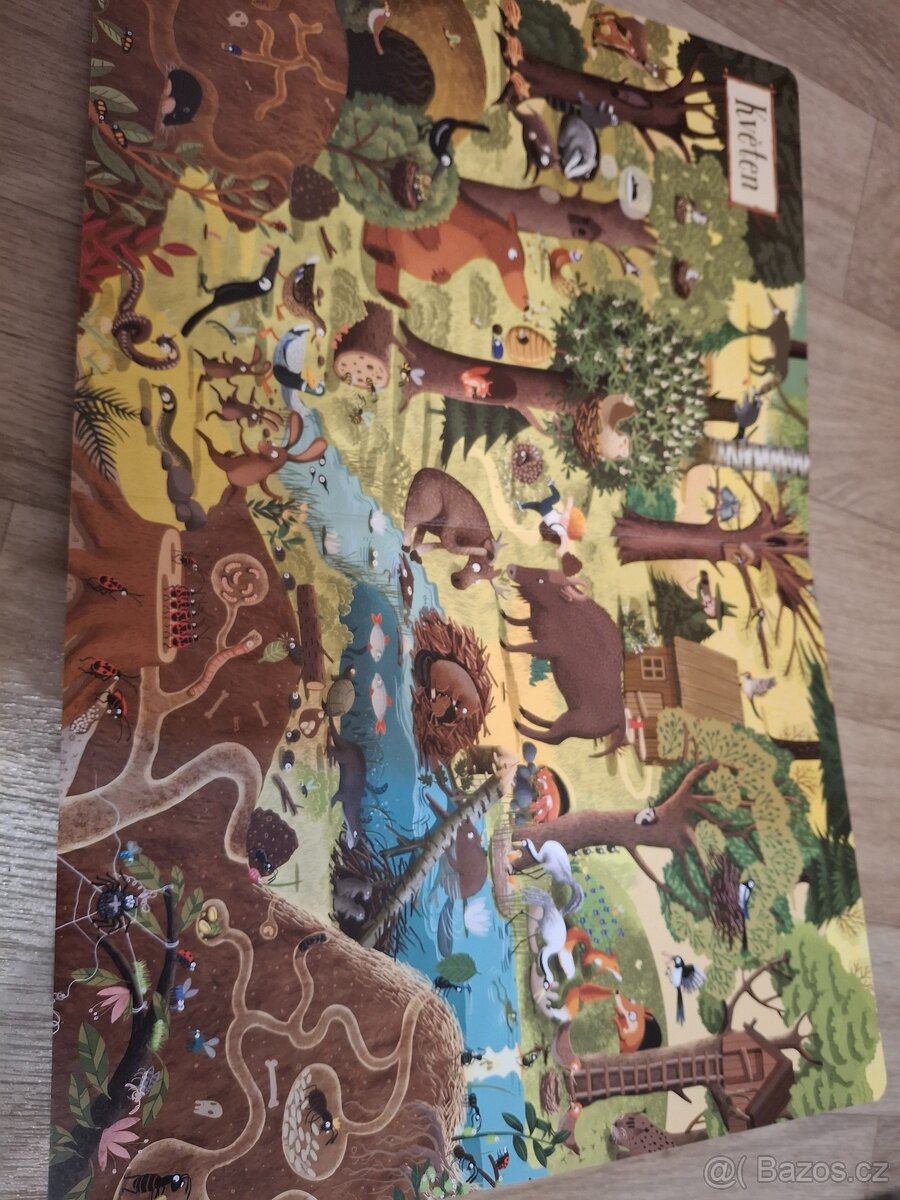 Rok v lese kniha jako nová, plus 4 časopisy - 3