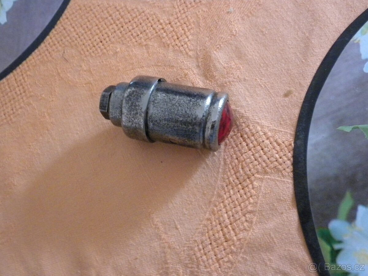 JAWA předválečná všechny modely zadní světlo plechové - 3