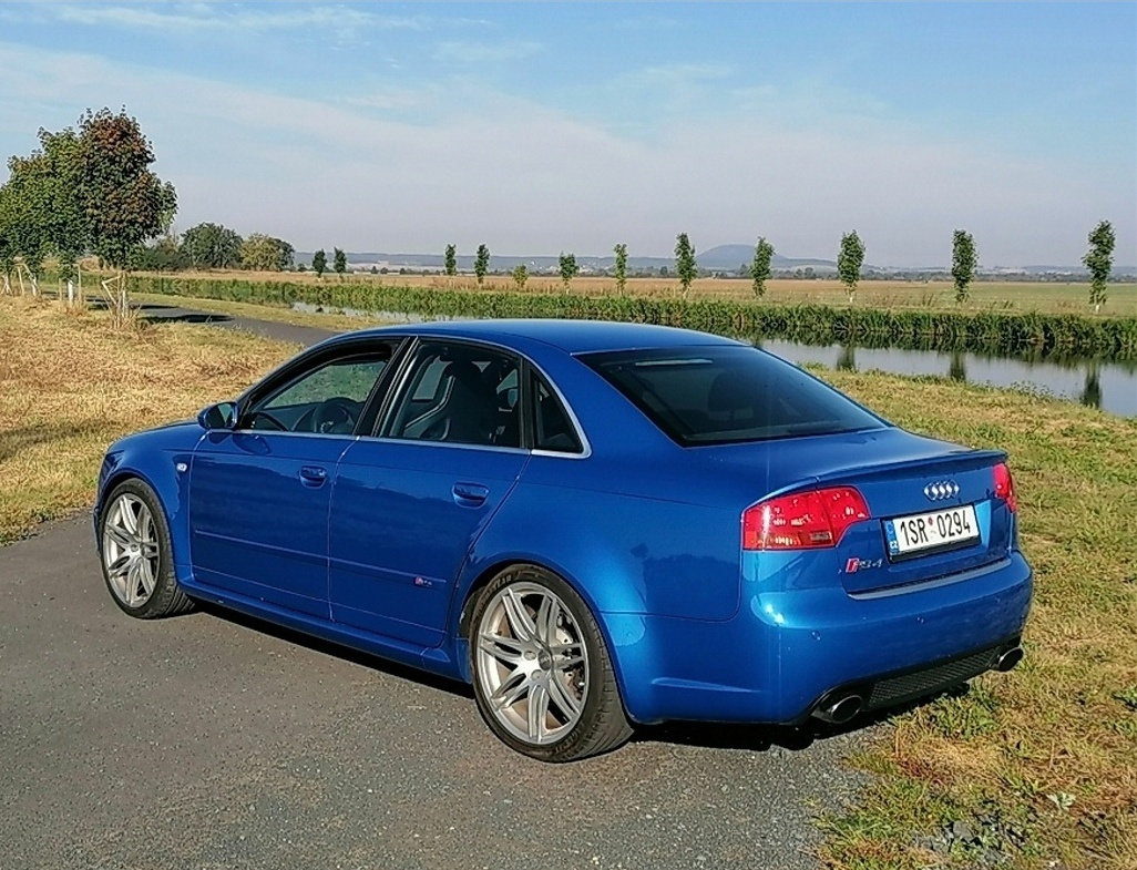 Prodám Audi RS4 4.2 V8 Exclusive B7 Quattro - 3