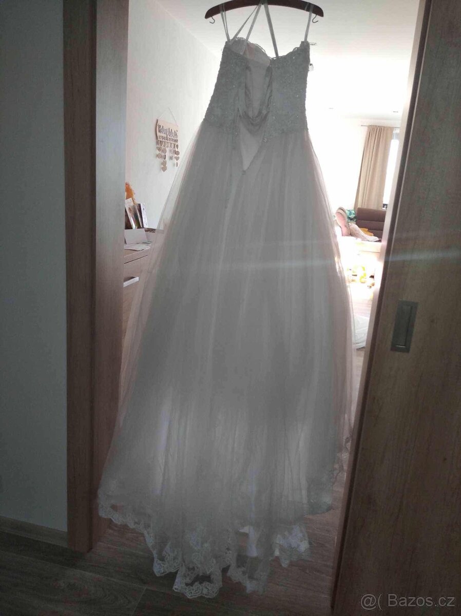 Svatební šaty - 3