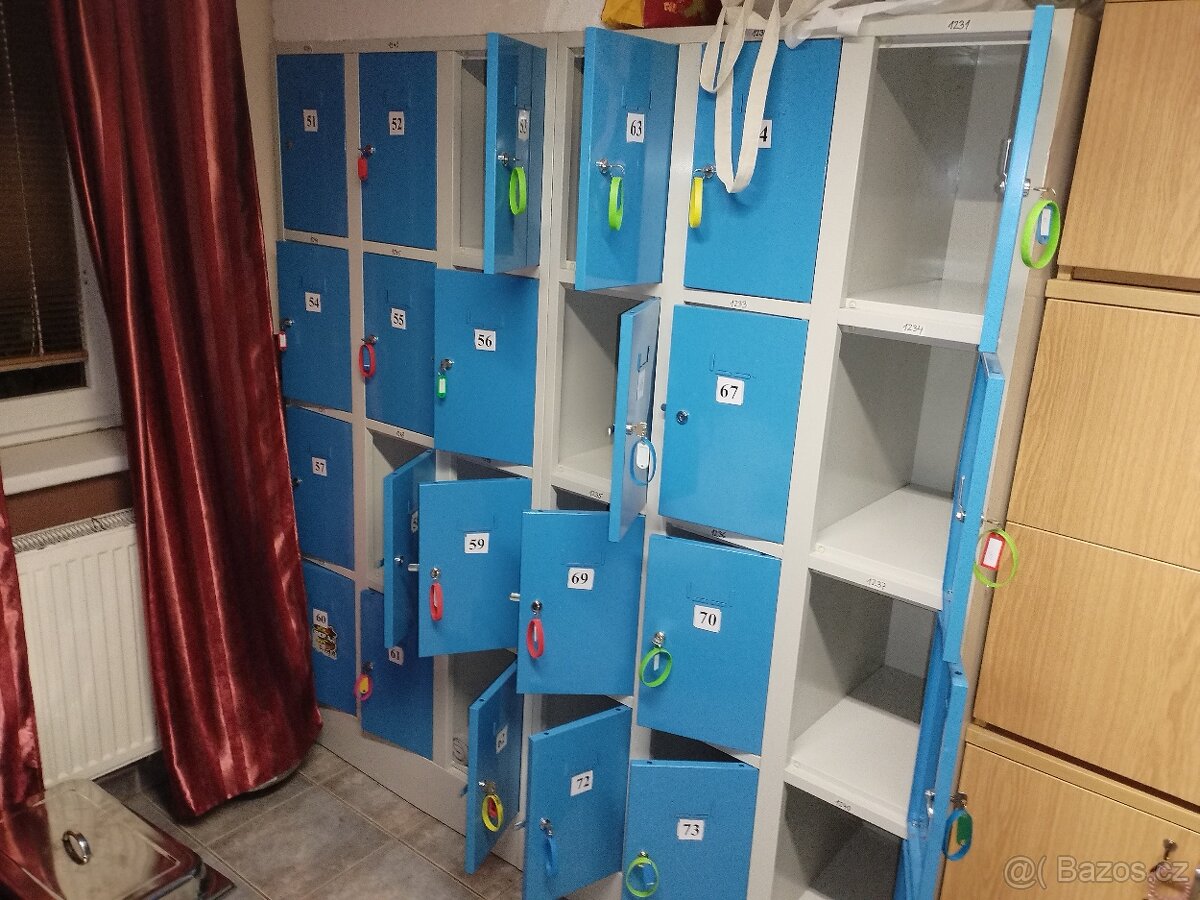 Plechové Šatní skrine - 3