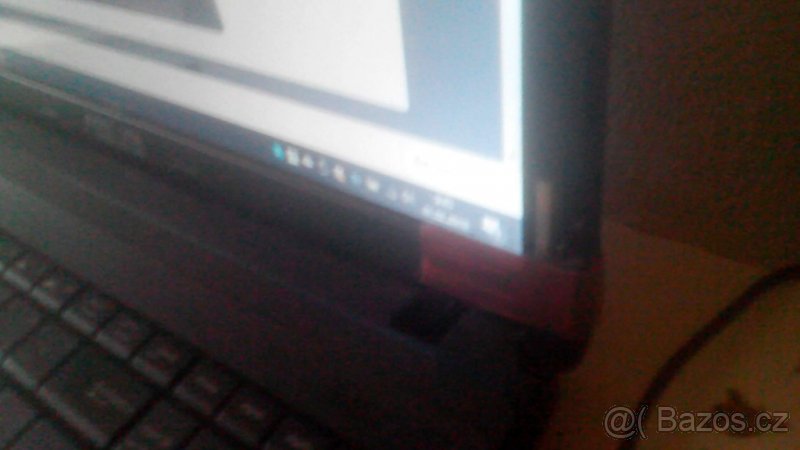 Notebook Asus X55A, PC 9.790 Kč, baterie vydrží - 3