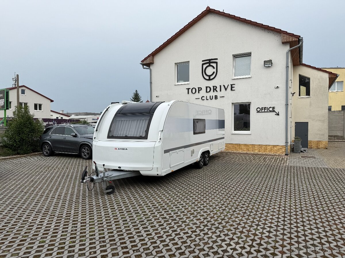 Adria, Adora 673 PK - mnoho příplatků
