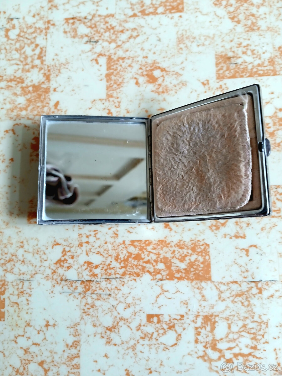 Starožitná pudřenka - 3