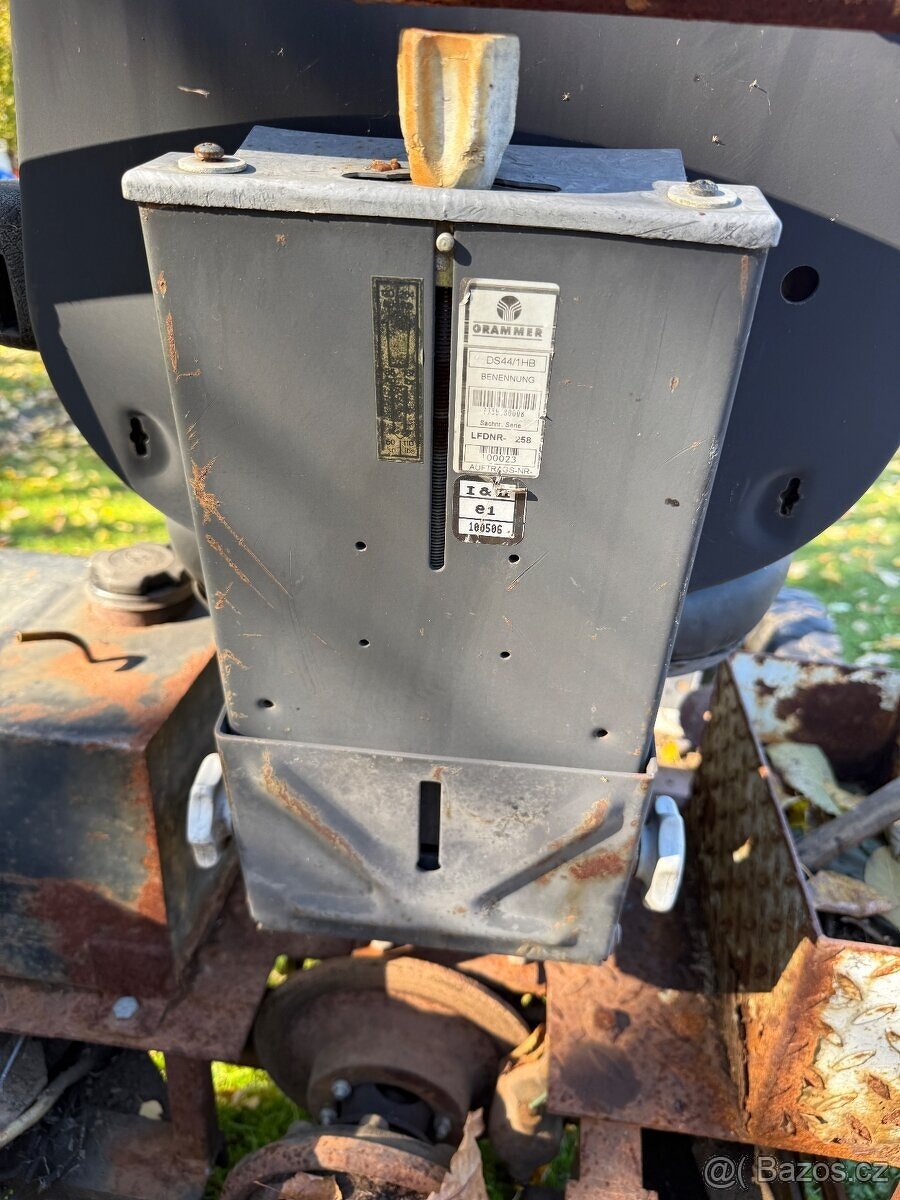 Sedadlo Grammer Zetor - 3