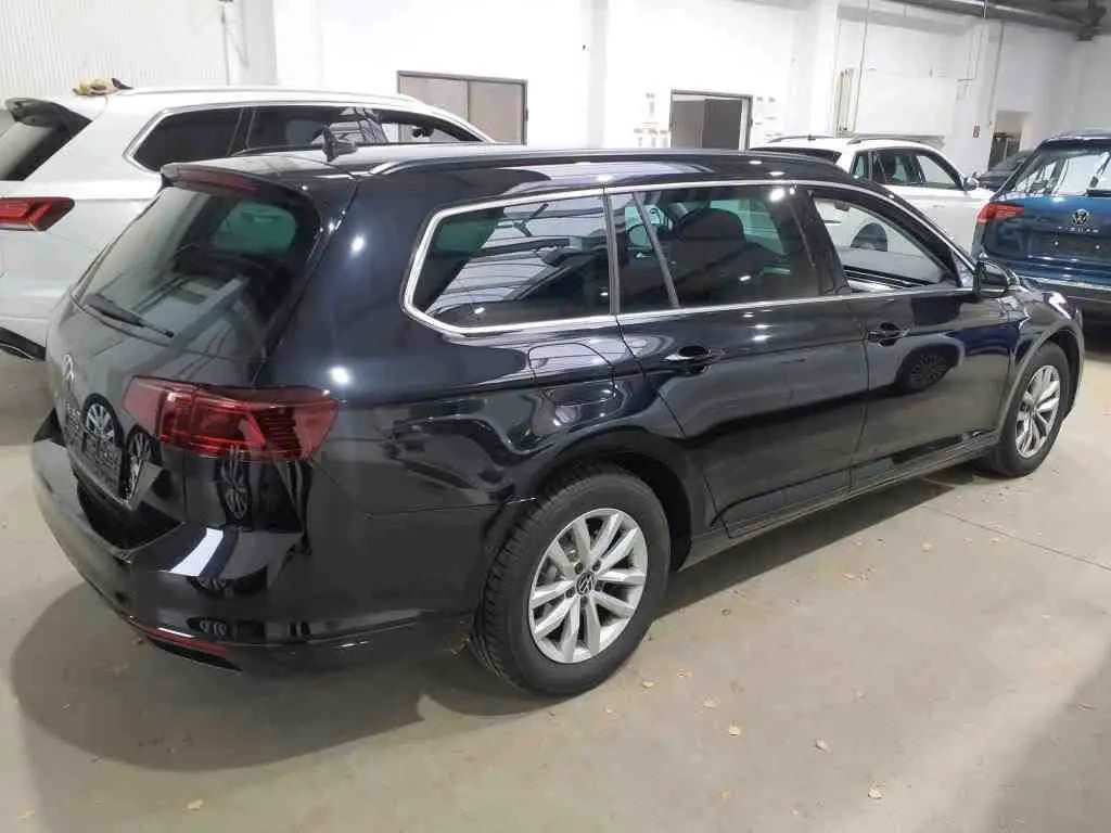 VW Passat Variant 2.0 TDI 110kW - 3