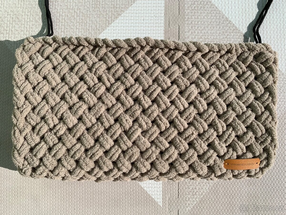 Dětská nepadací puffy deka na sportovní kočárek cappuccino - 3