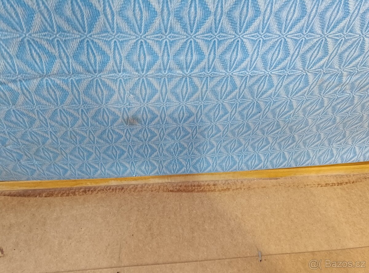 Postel z masivu se zánovní matrací 200x80 - 3