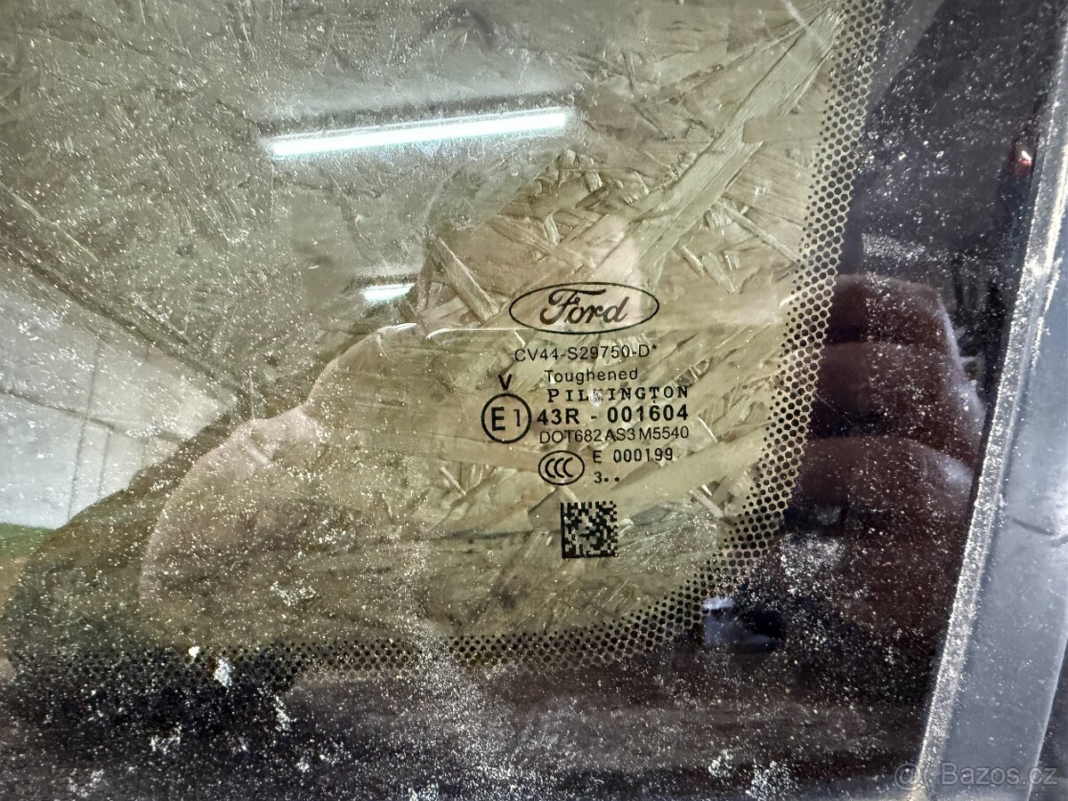 PRAVÉ VNITŘNÍ OKNO KASTLE FORD KUGA MK2 - 3