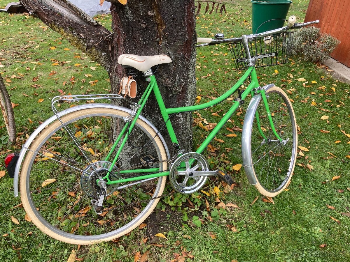 staré retro kolo - 3