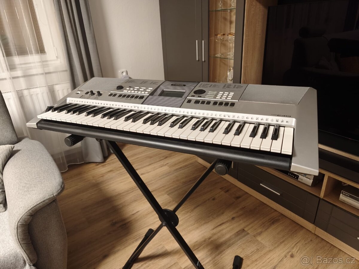 Klávesy Yamaha PSRE413 - 3