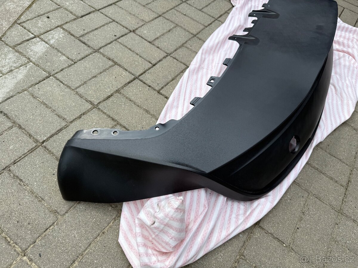 Tesla Model Y zadní podspoiler - 3