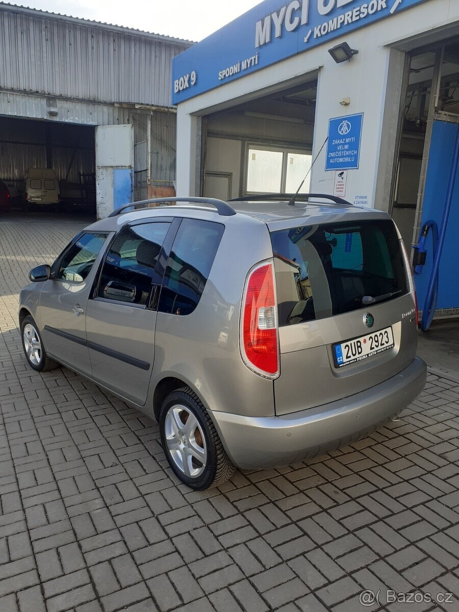 Škoda Roomster 1.2 TSI 2010 - 3