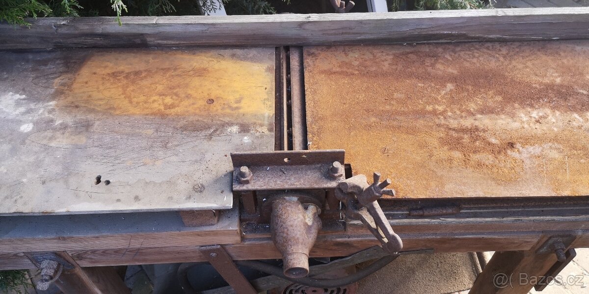 Hoblovka - srovnavačka - 3