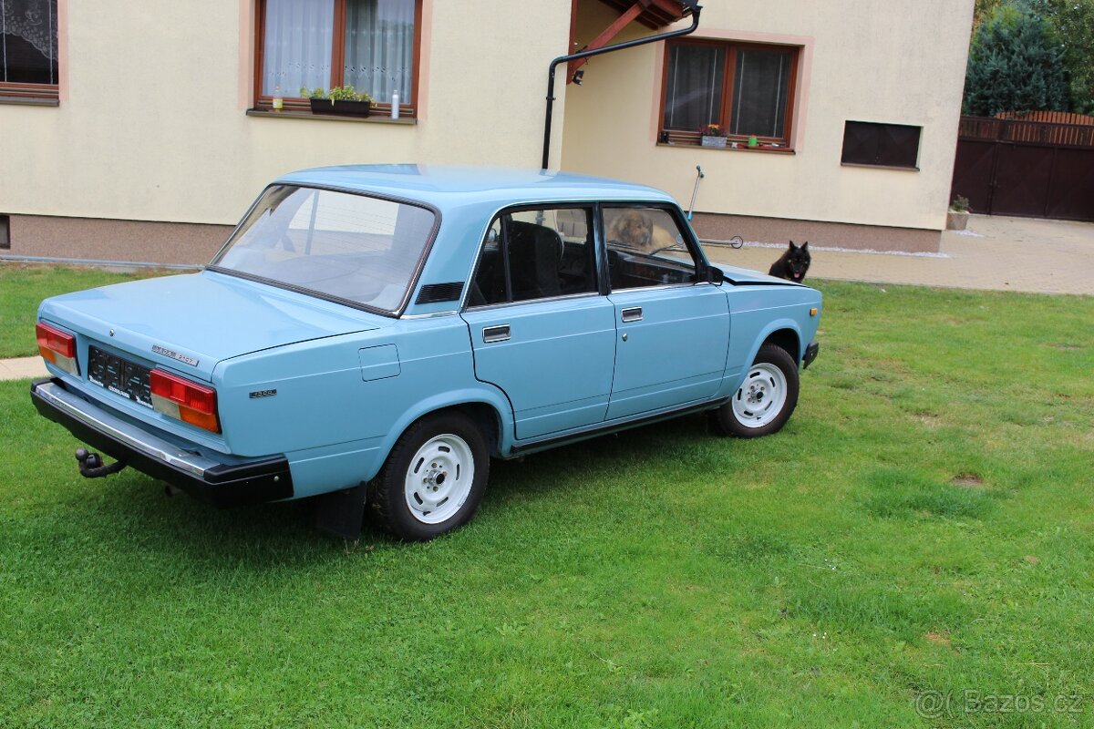 LADA 2107 - 3