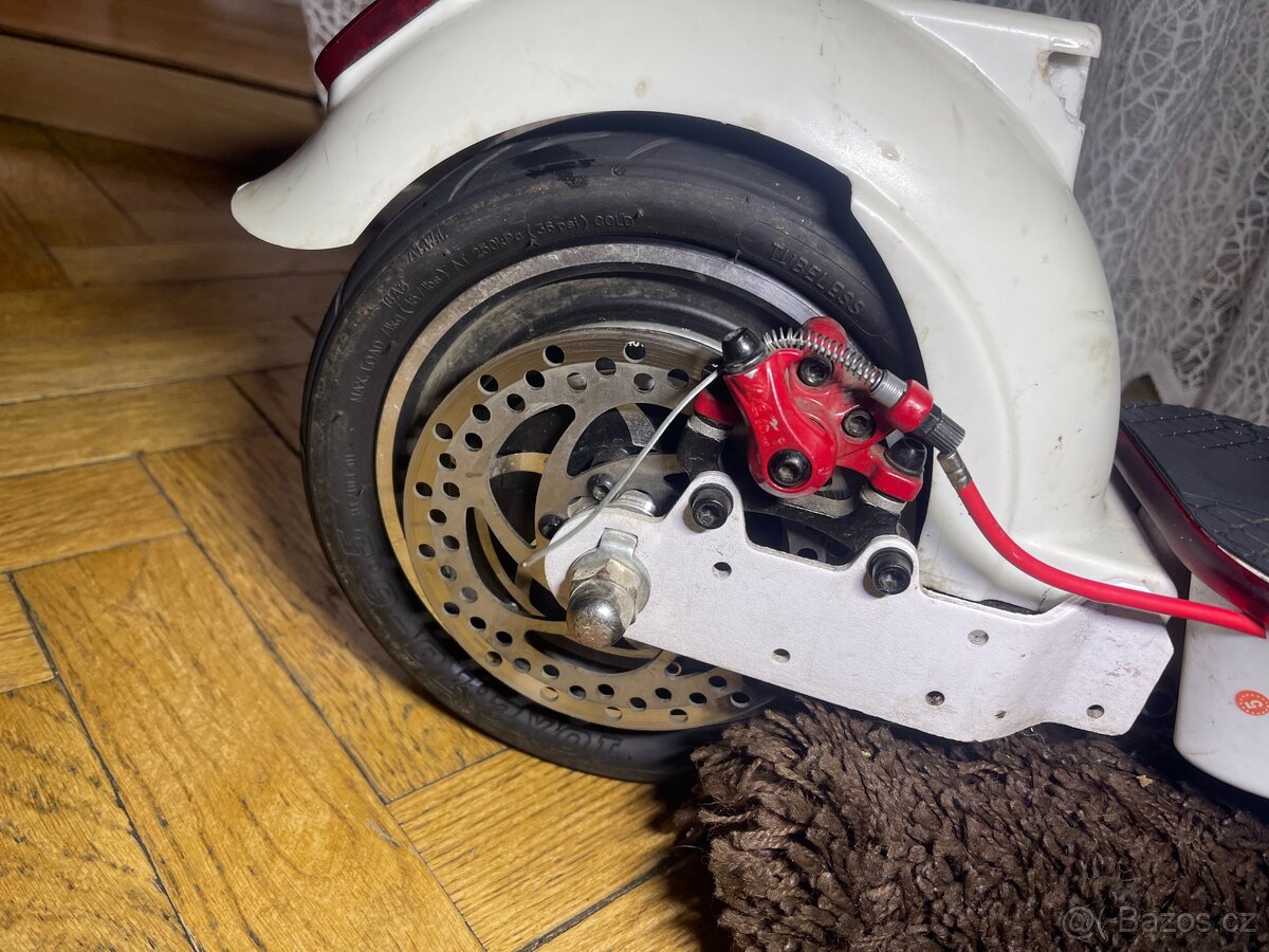 elektricka koloběžka MS Energy e10 - 3