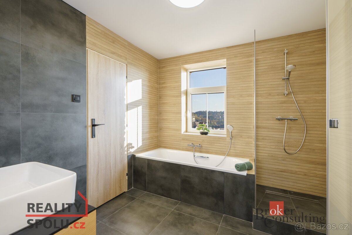 Prodej, byty/3+kk, 87 m2, 28. října 1357/9, 46601 Jablonec n - 3