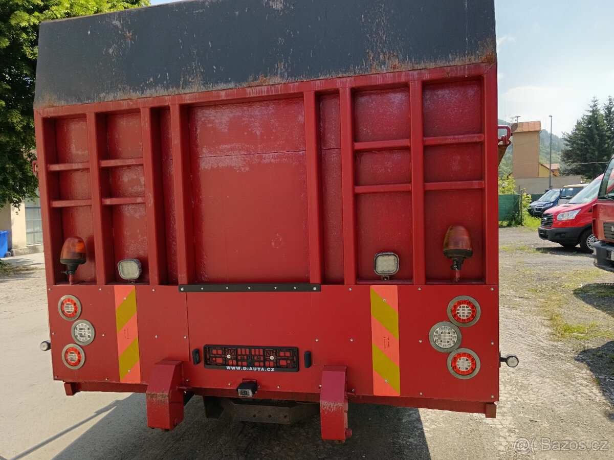 DAF XF 105.460 PŘEPRAVNÍK STROJŮ A VOZIDEL -14 T -