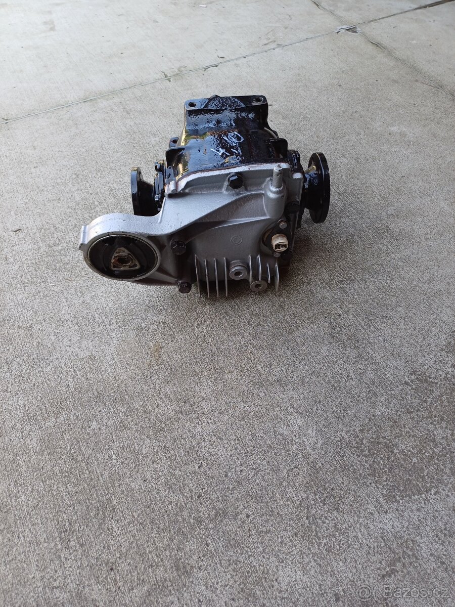 Prodej diferenciál e30 - 3