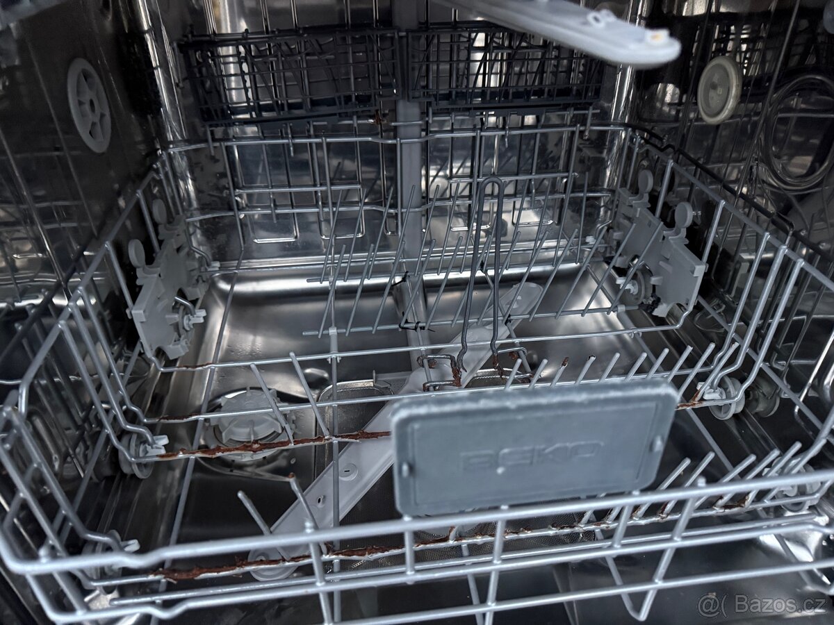 Vestavná myčka BEKO DSN 6841 FX - 3