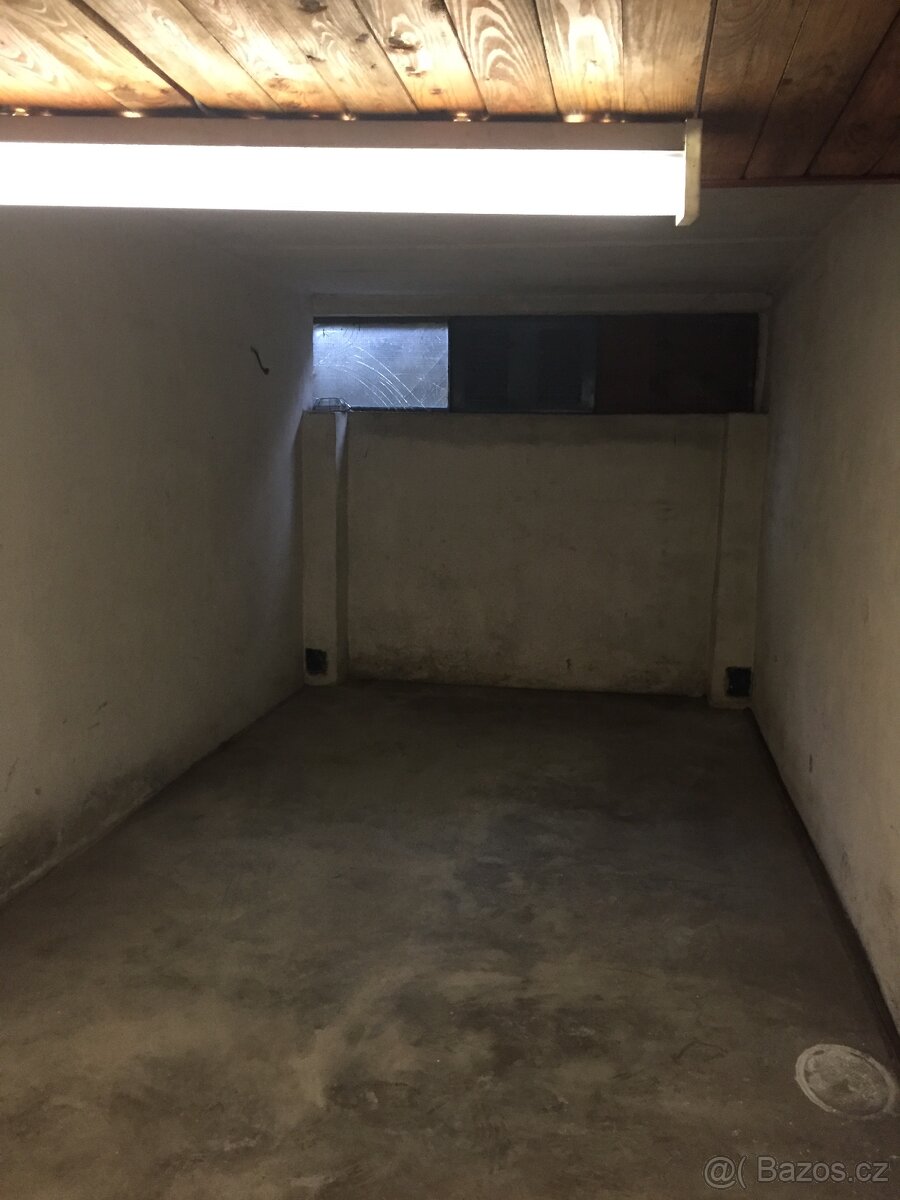 Pronájem garáže ve Zlíně - Podhoří - 3