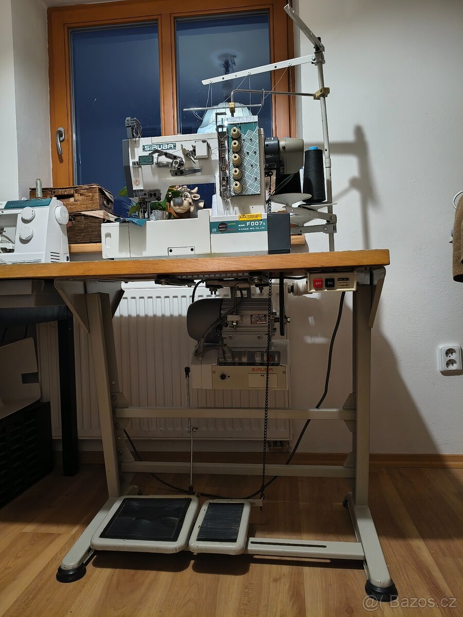 Coverlock - průmyslový šicí stroj - 3