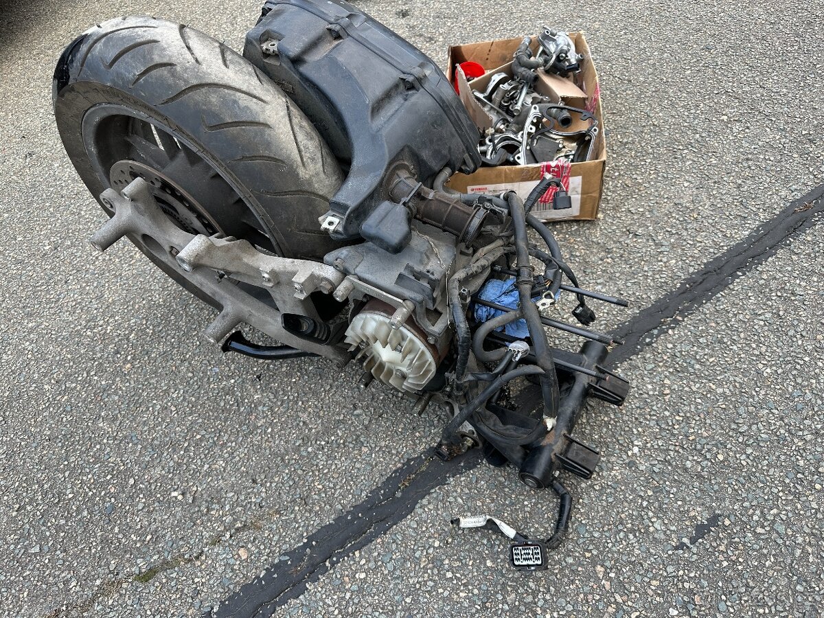 Motor Honda Forza 125 r.v. 2016 - 3