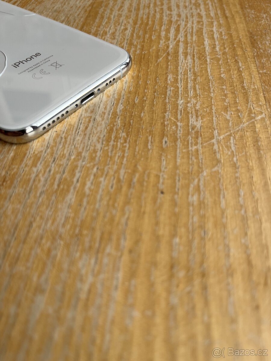 iPhone x housing - 3