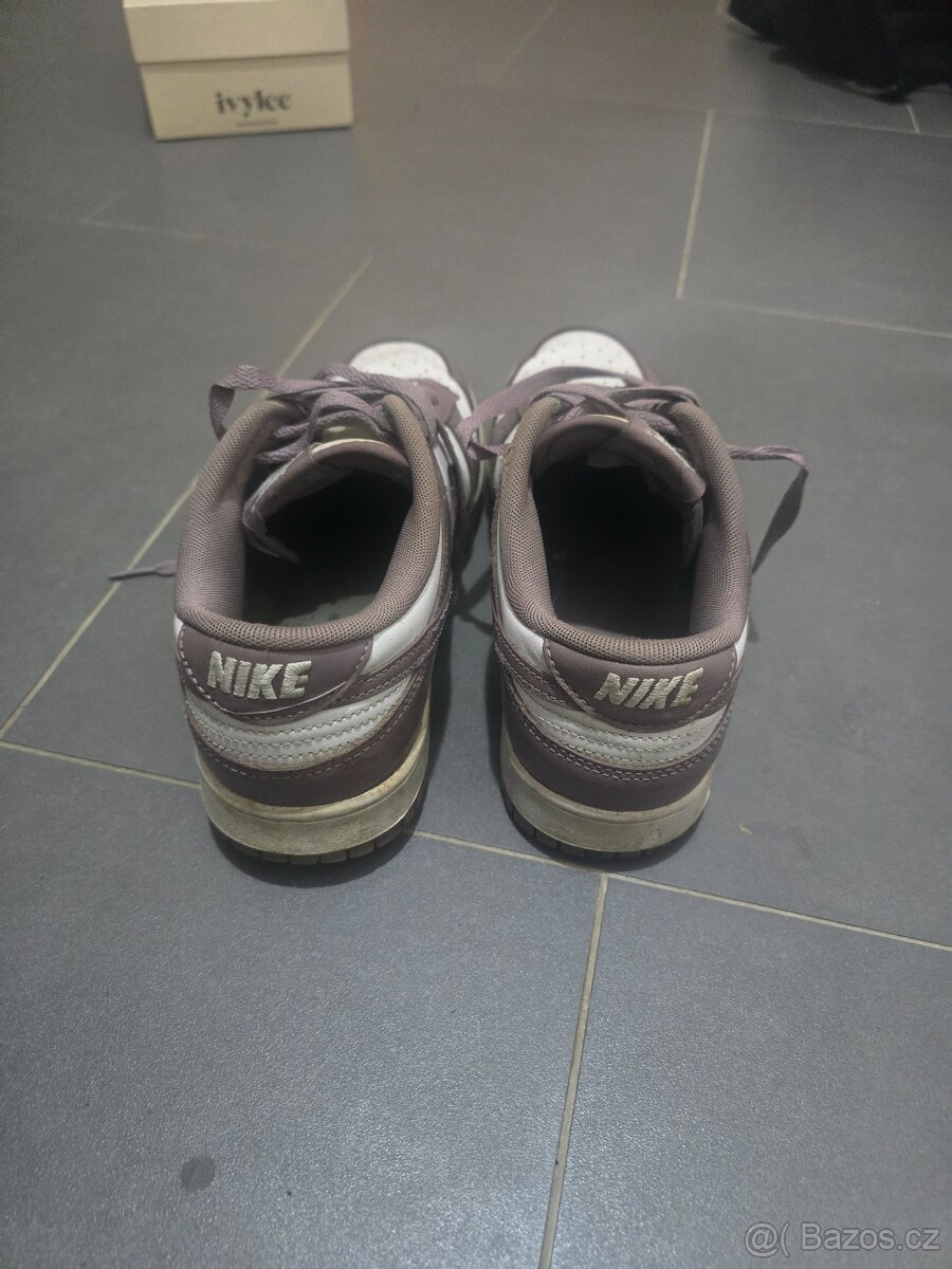 NIKE DUNK LOW GS - 3