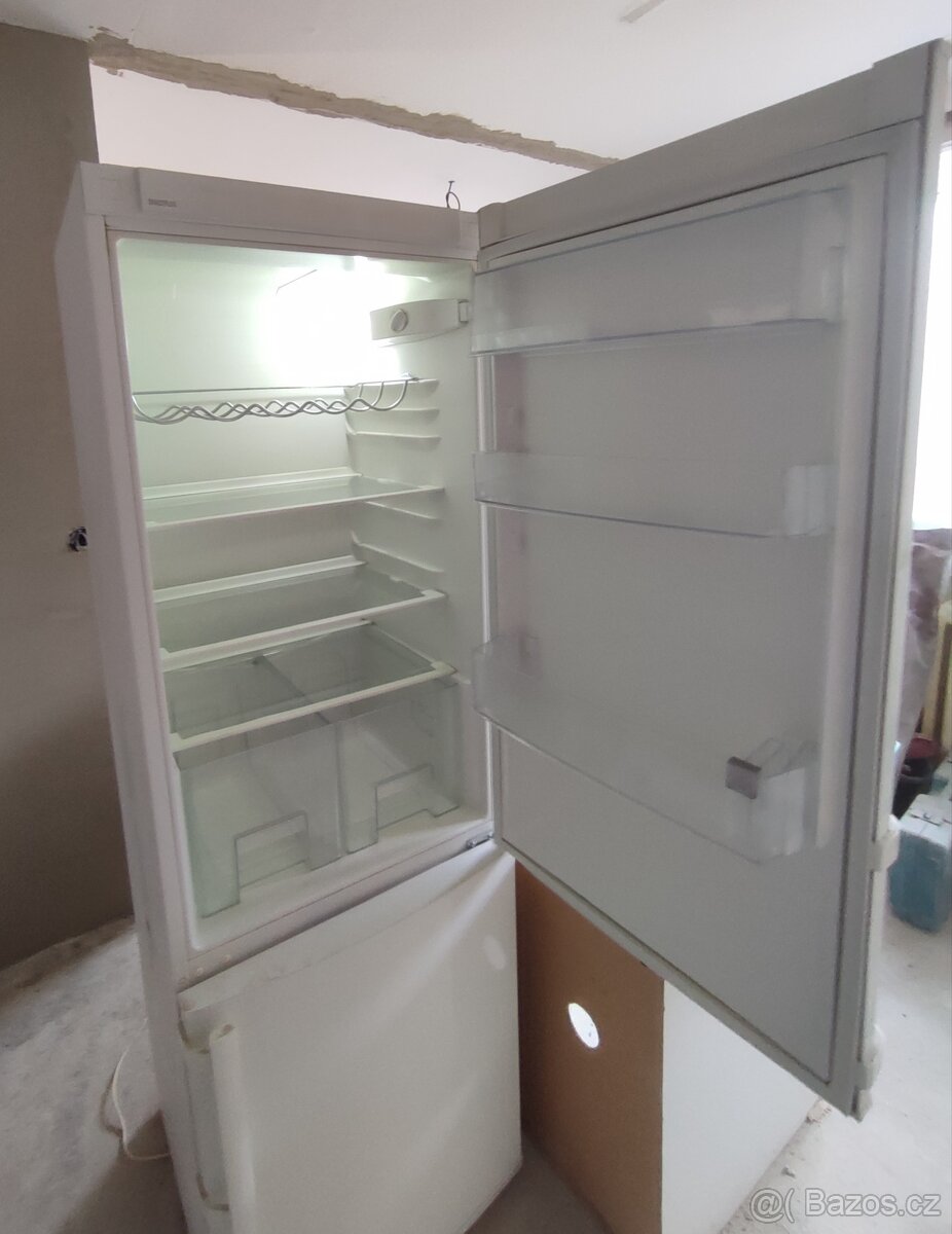 Lednice s mrazákem - 3
