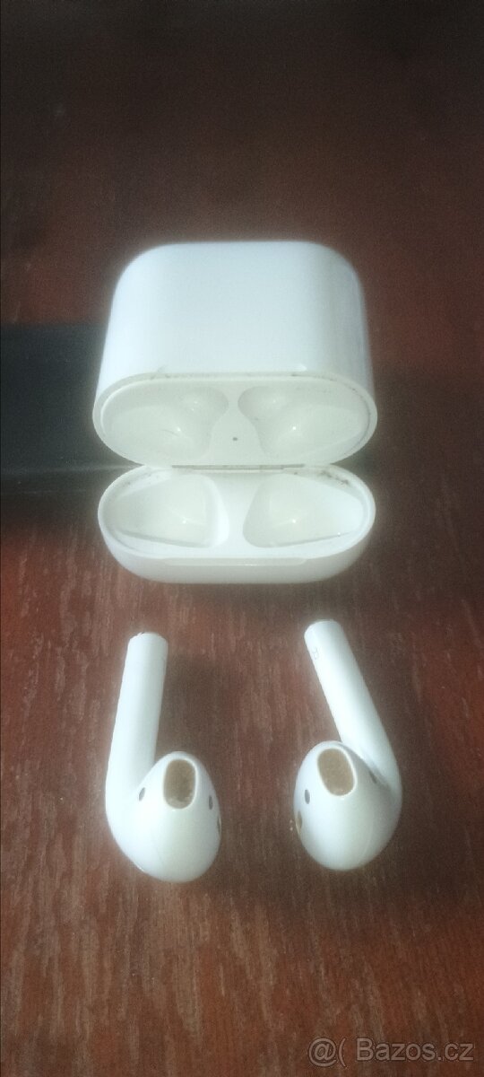Airpods 2 - 3