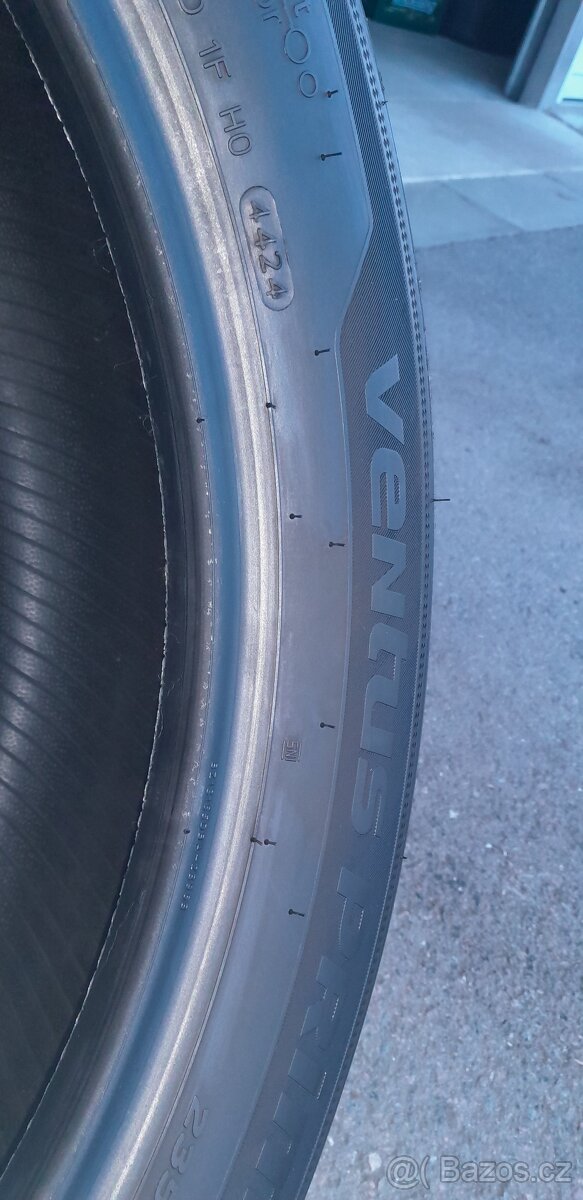 Letní pneu Hankook 235/55R18 - 3