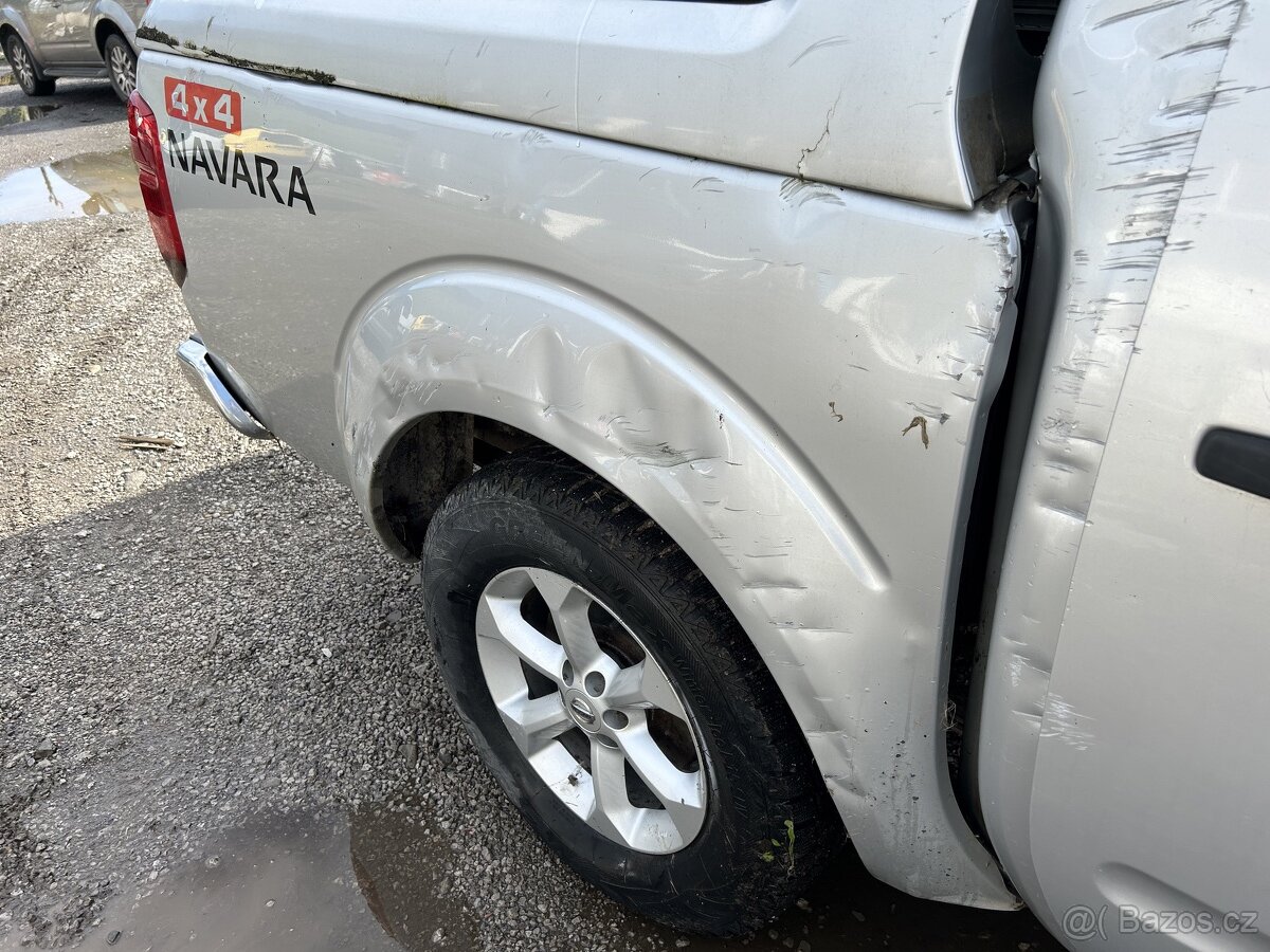 nissan navara - 3
