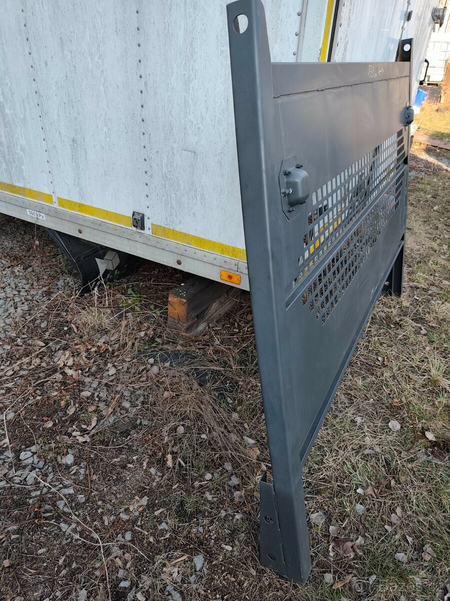 Přepážka na valník - 3