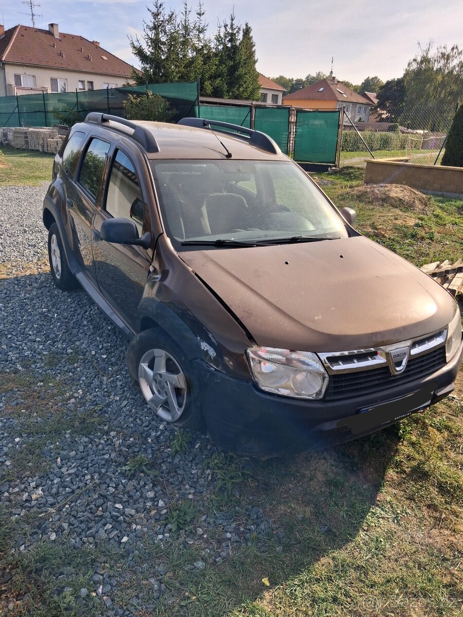 Dacia Duster 1.6, nájezd.orig. 95.000 km - 3