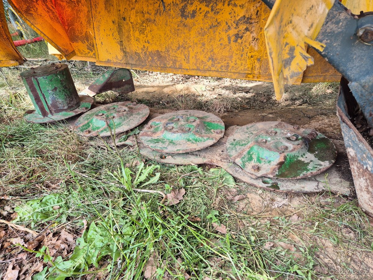 Zadní disková sekačka záběr 1.6 m - 3