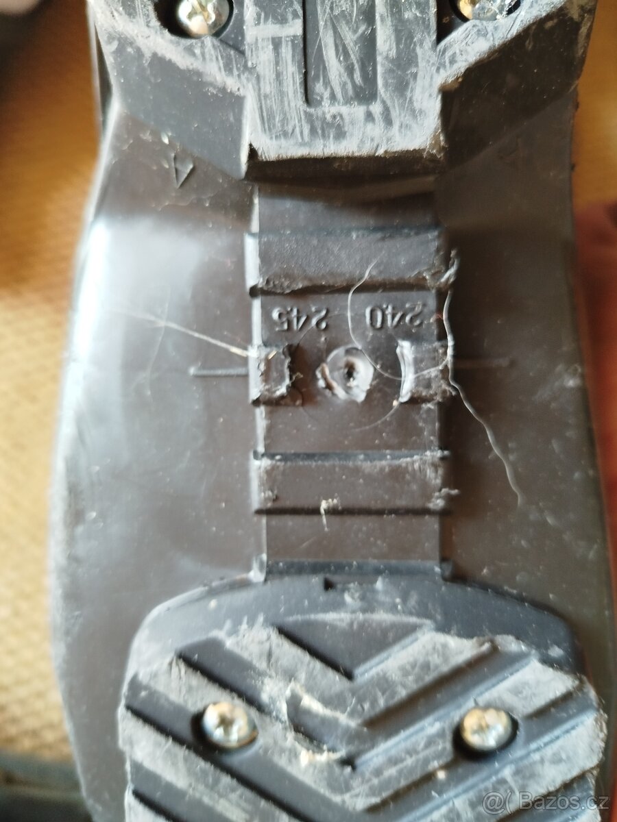 Dětské lyže Volki + hůlky a přeskáče - 3