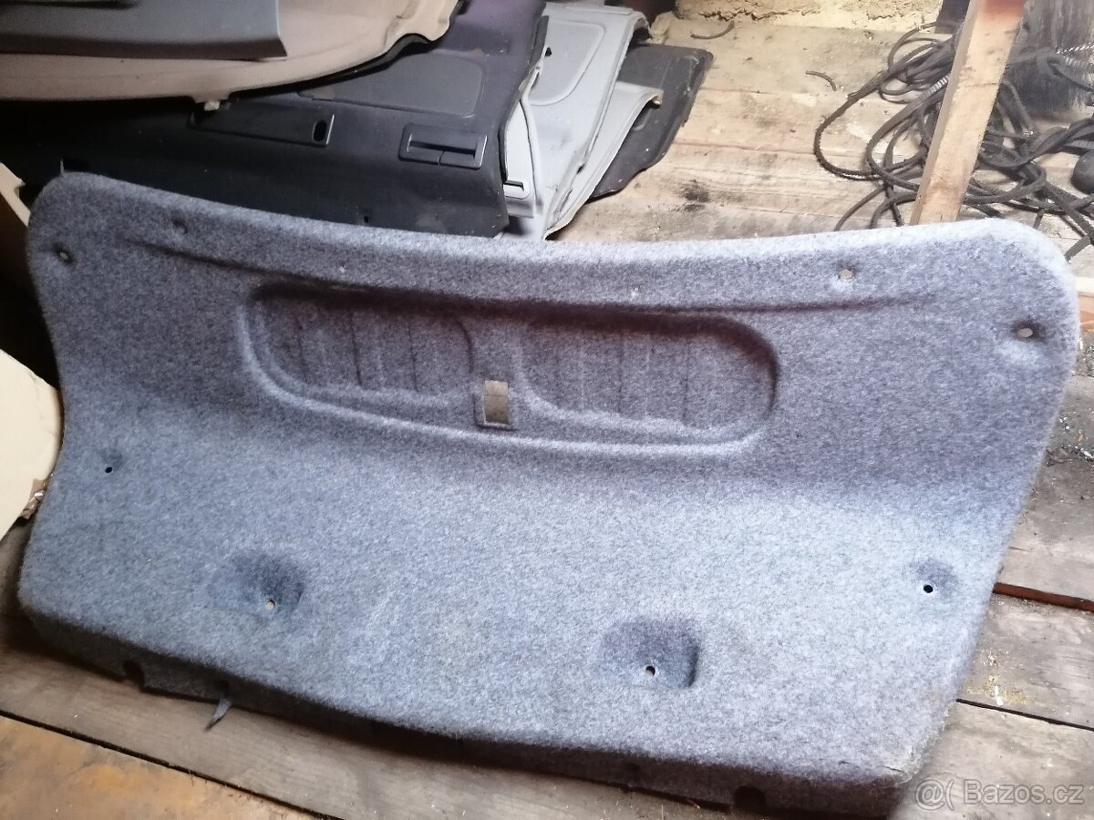 BMW E46 coupe -boční čalounění kufru - 3