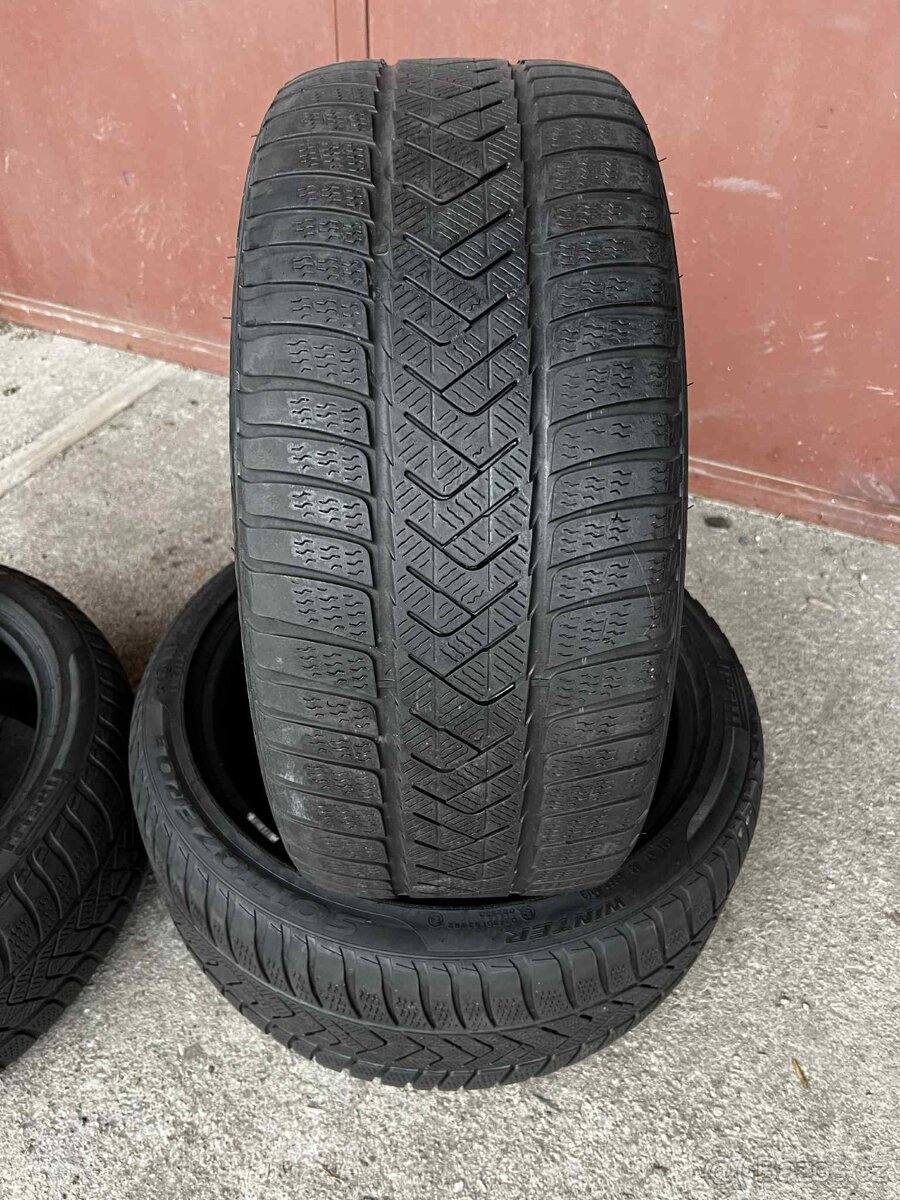 Zimní komplet pneumatik Pirelli 245/40/19 a 275/35/19 - 3