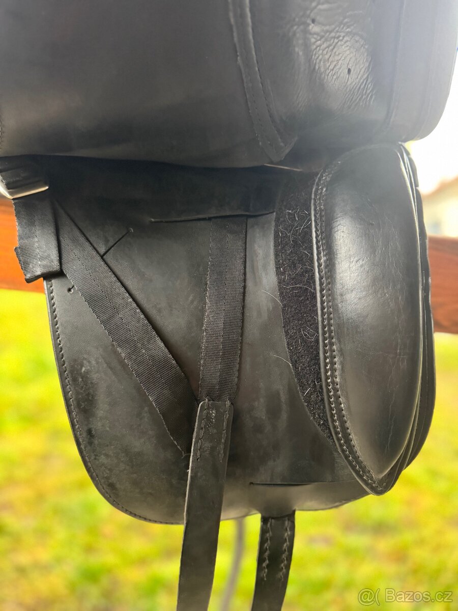 Drezurní sedlo Schleese 17”/4-5 - 3