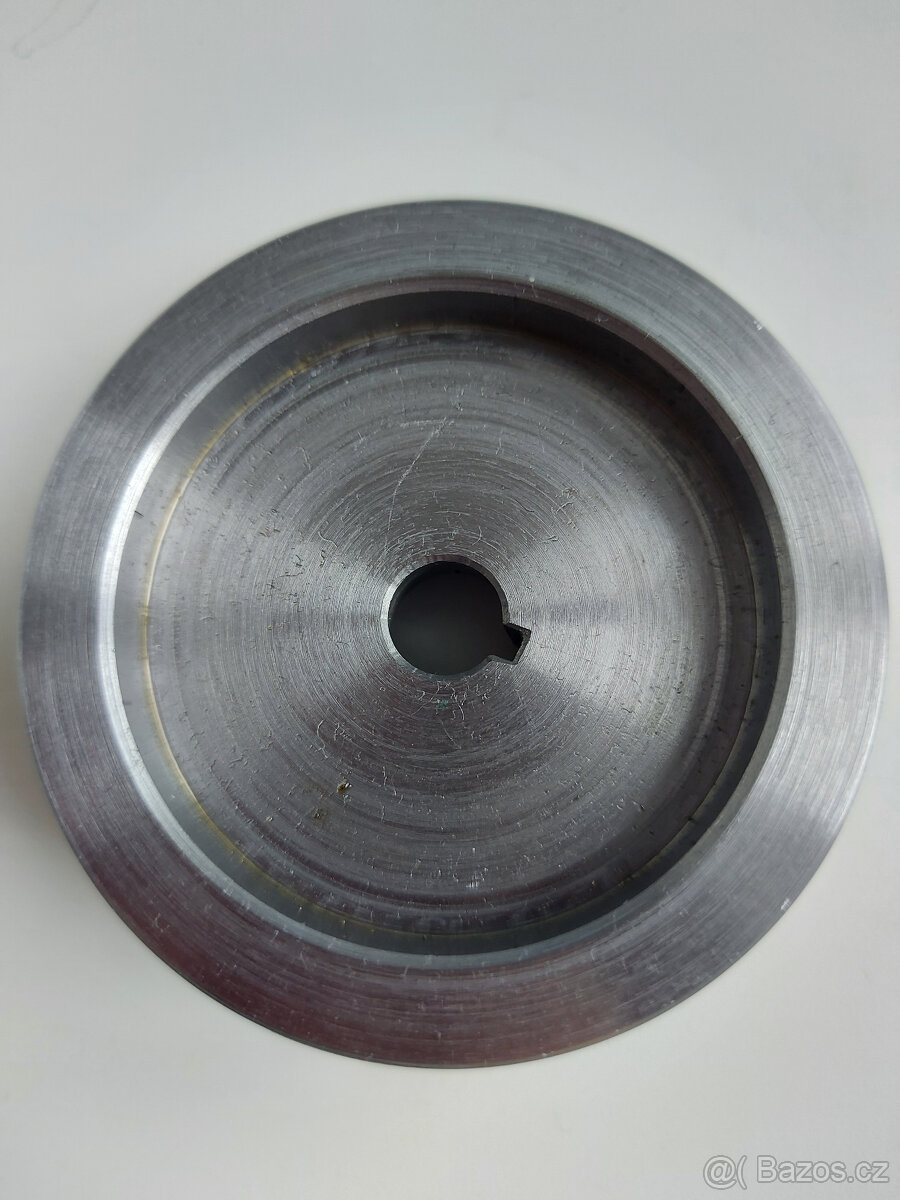 Řemenice dynama Bosch na AERO 500/662/1000 - 3