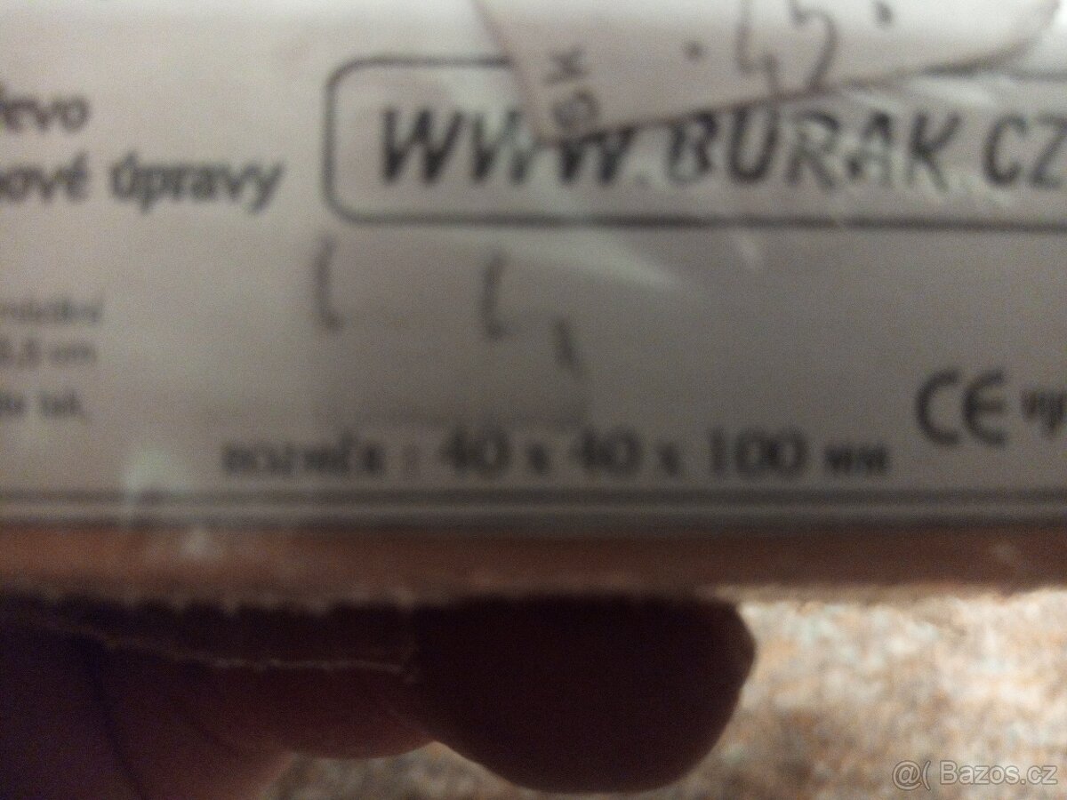 Dřevěný věšáček nový 40x40x100mm - 3