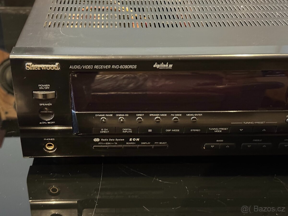 Sherwood RVD-6090RDS zesilovač - 3
