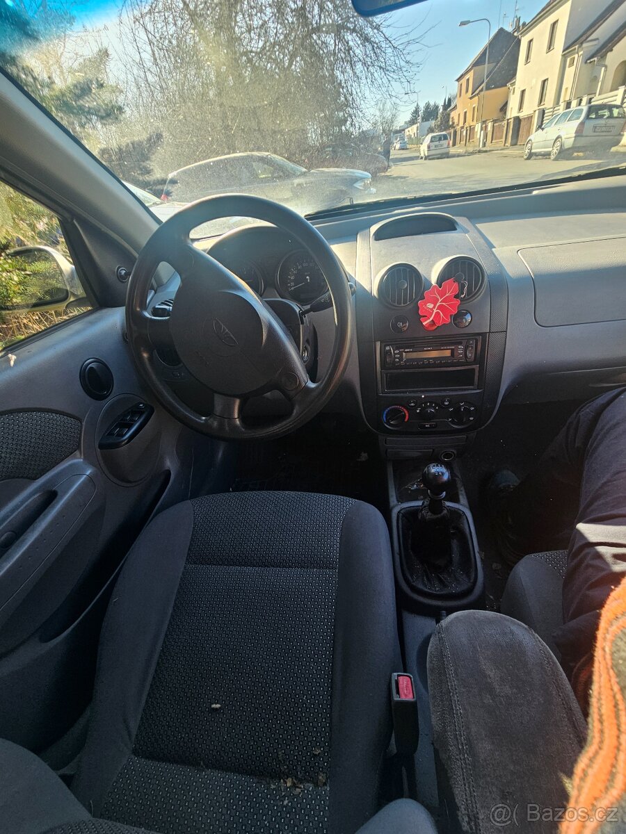 Daewo kalos 1,4 benzín - 3