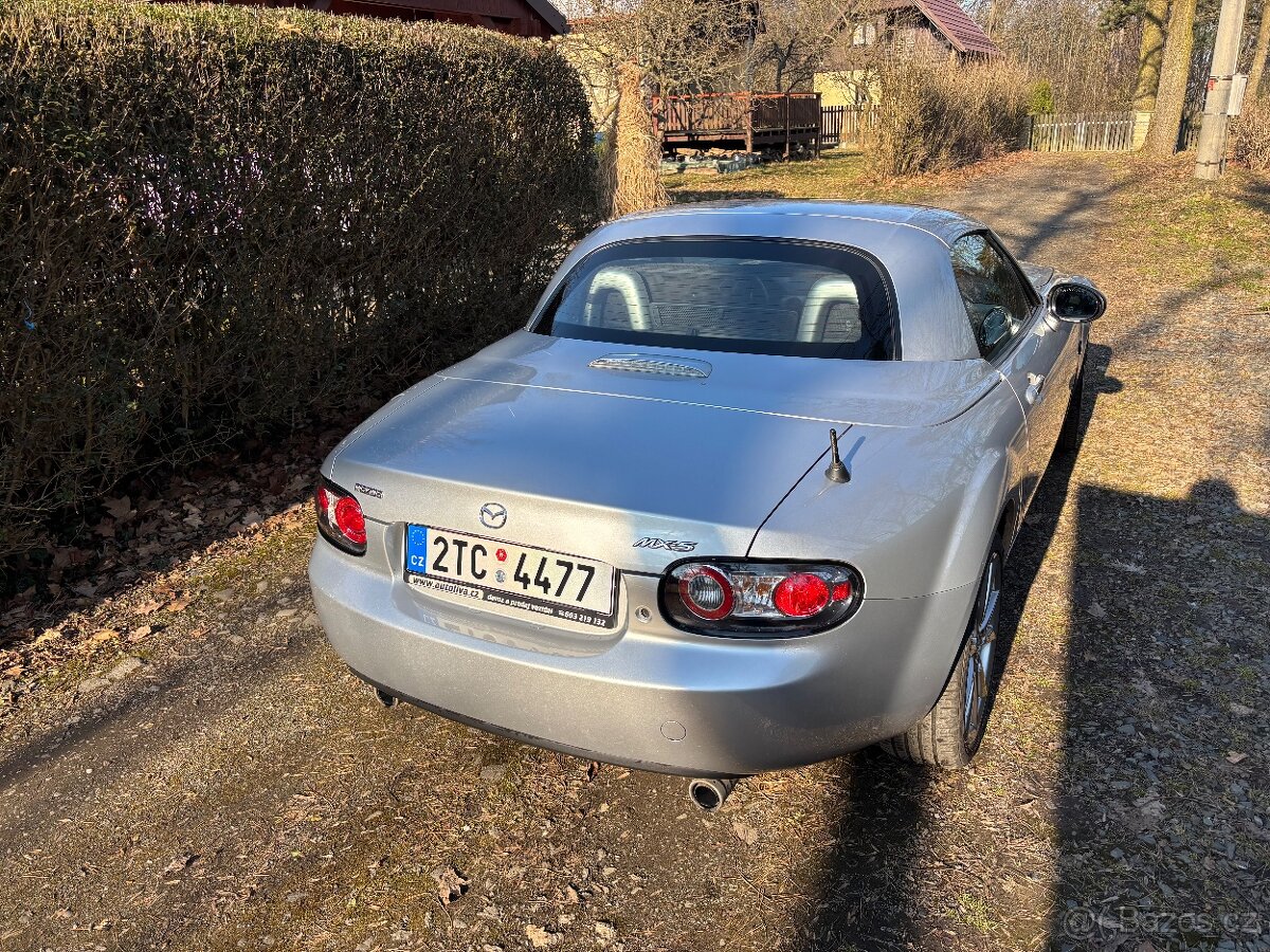 Mazda MX 5 NC - 3