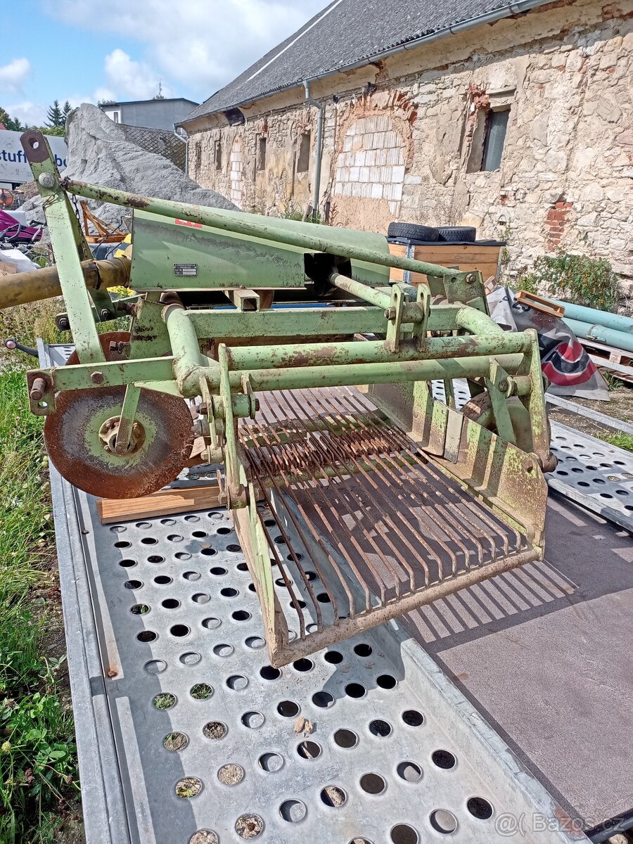 Vibrační vyorávač brambor KROMAG - 3