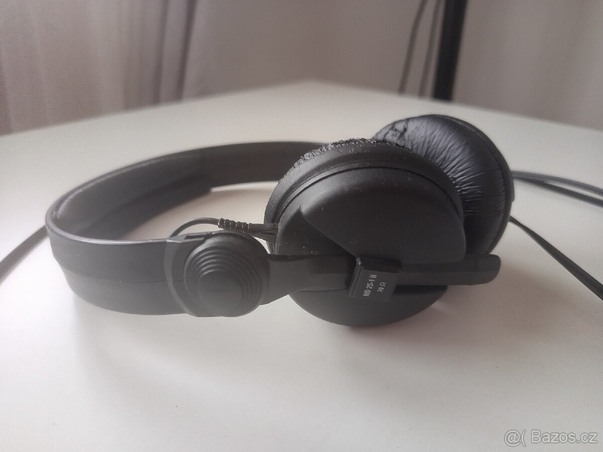 Sluchátka Sennheiser HD 25 - 3