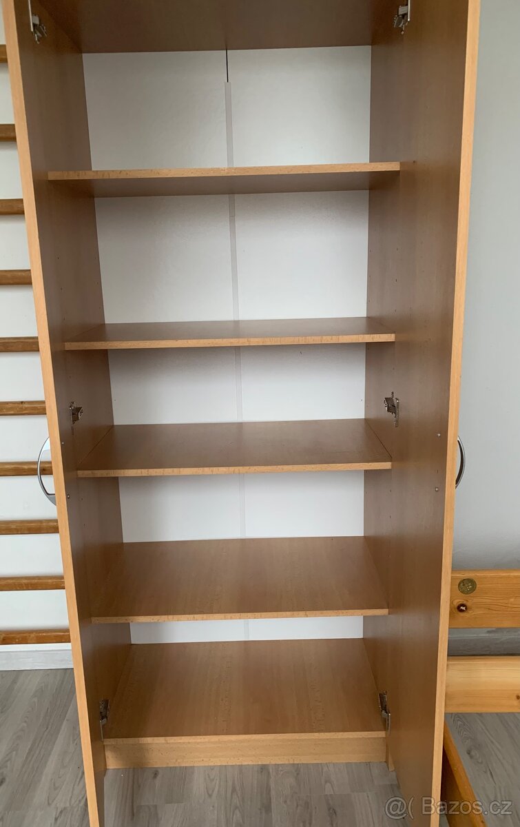 Šatní skříň s nástavcem - 3